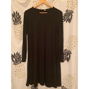 ••• OLD NAVY Black Dress / SIZE Medium •••